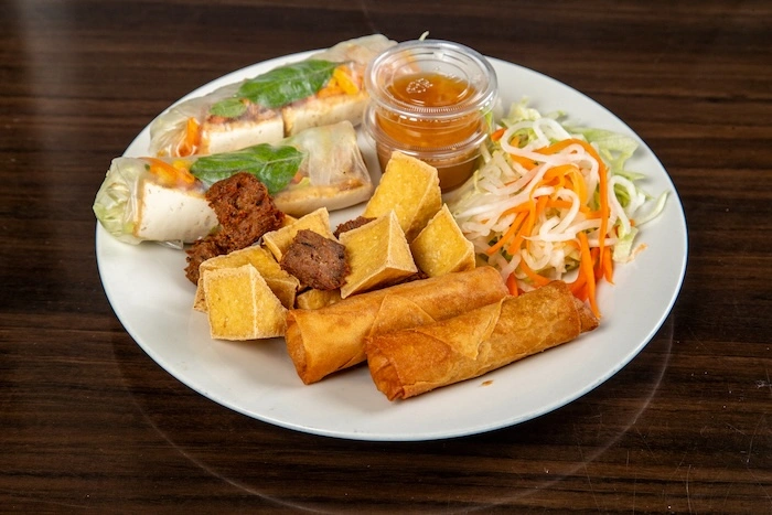 5.) Các Món Ăn Vặt - Combo Taste