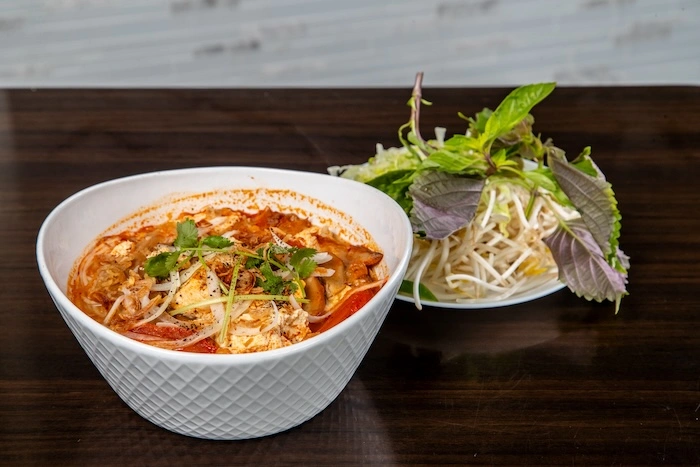 18.) Bún Riêu
