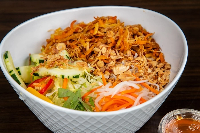 20.) Bún Bì